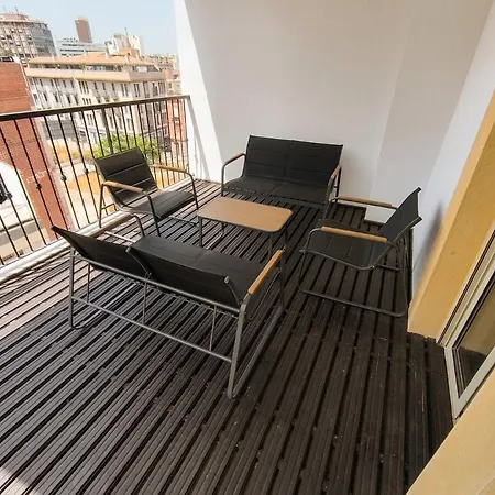 Aticb With Huge Terrace لقنت